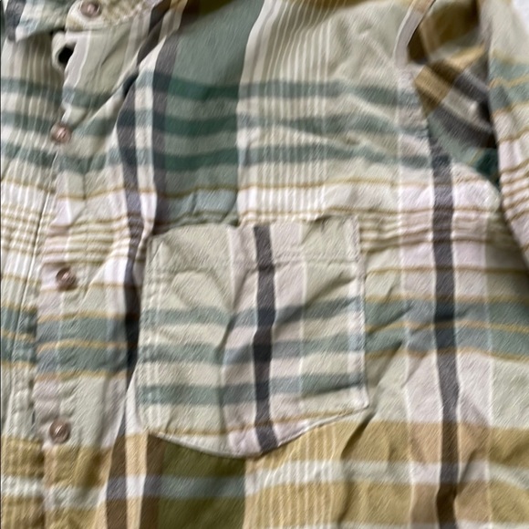 Universal Thread Plaid Button-Up Shirt - Picture 5 of 5